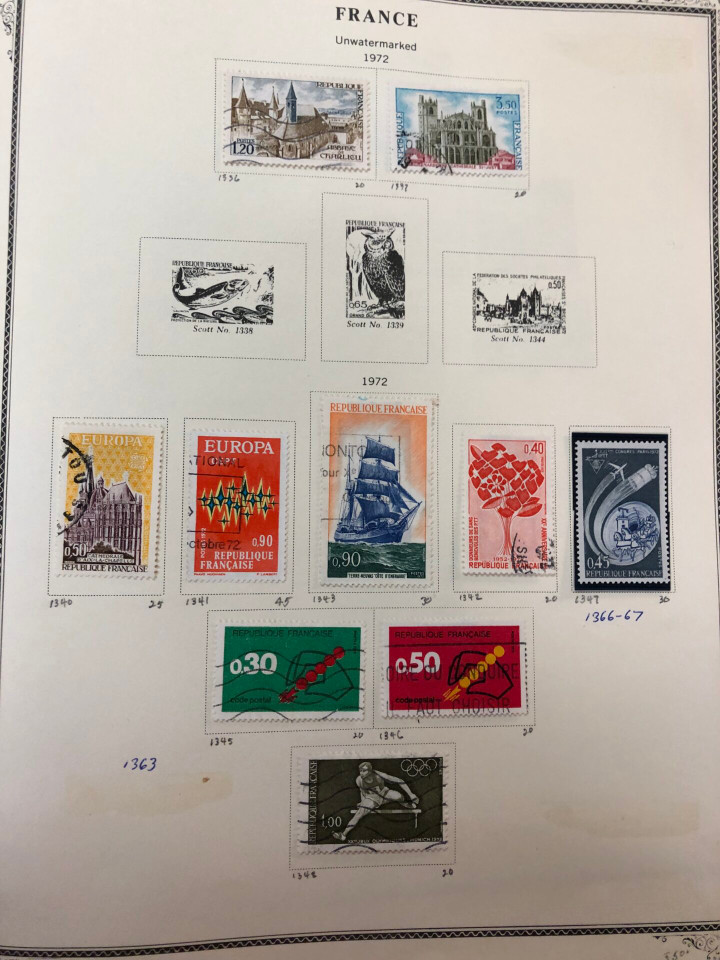 FRANCE – LOVELY COLLECTION IN BROWN SCOTT ALBUM – 426621