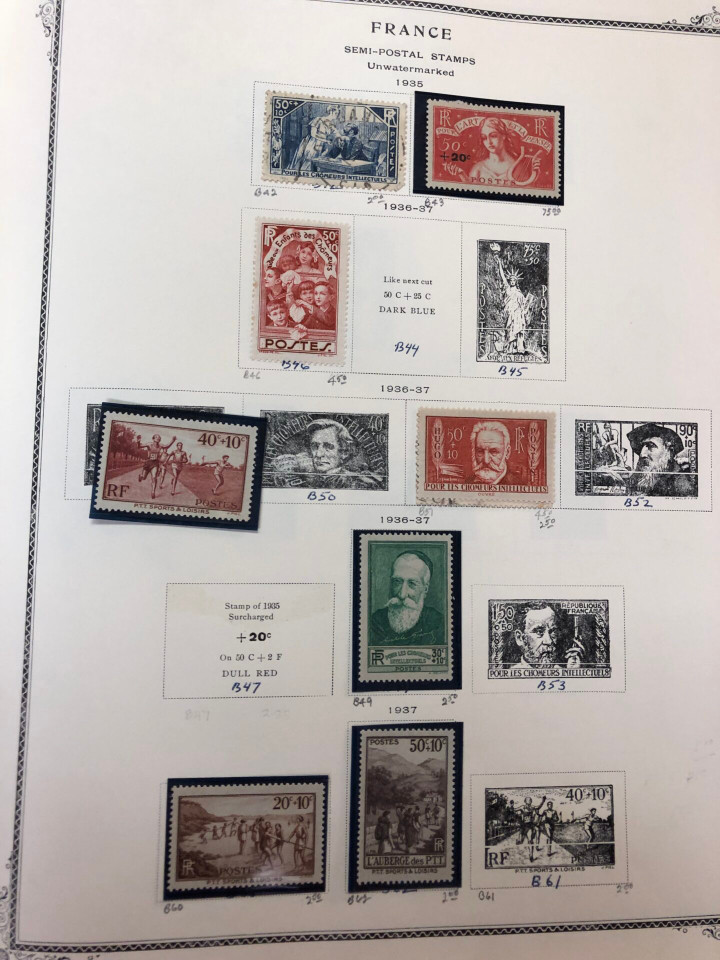 FRANCE – LOVELY COLLECTION IN BROWN SCOTT ALBUM – 426621