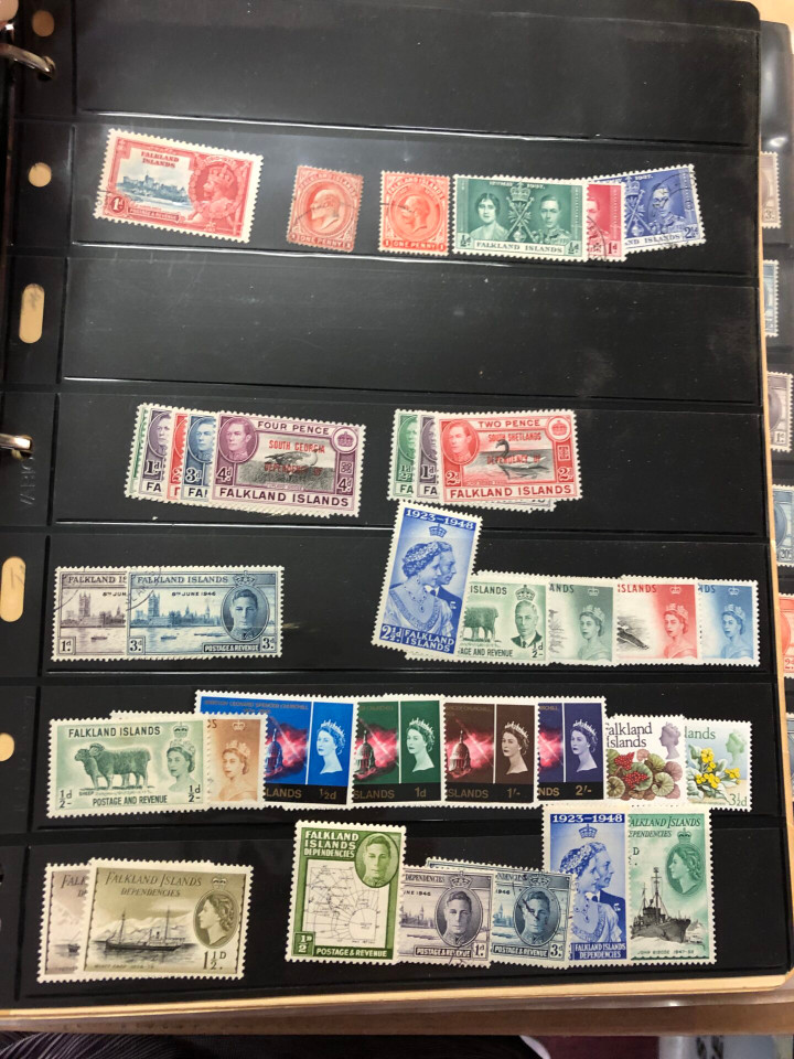 DIVERSE MINT INTERNATIONAL SELECTION OF THOUSANDS – 425421