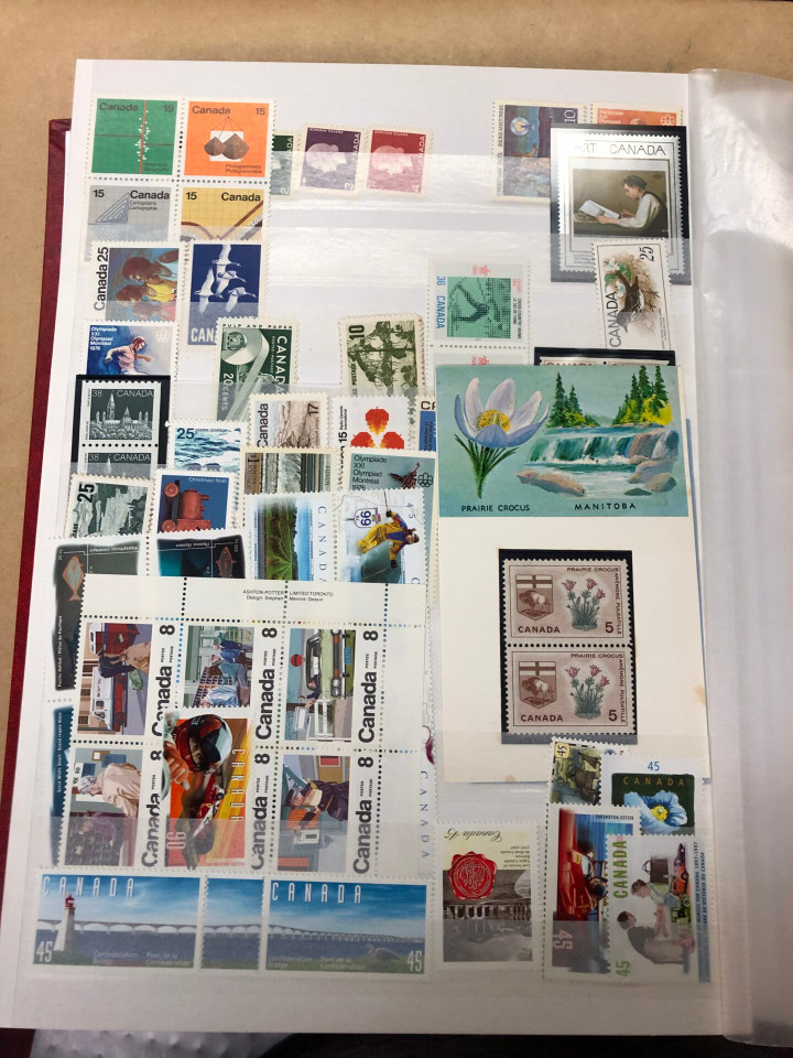 DIVERSE MINT INTERNATIONAL SELECTION OF THOUSANDS – 425421