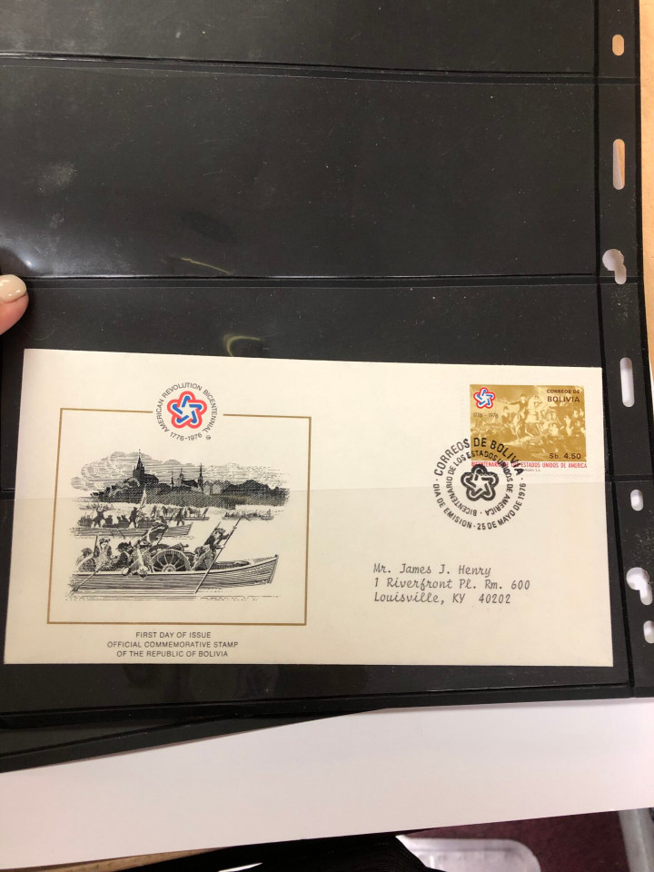 AN AMUSING INTERNATIONAL SELECTION – 425417