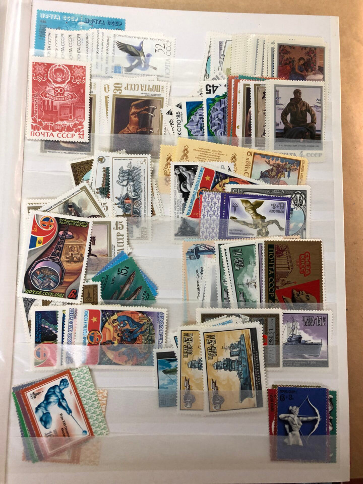 RUSSIA – MASSIVE MINT SOVIET STOCK – 426560