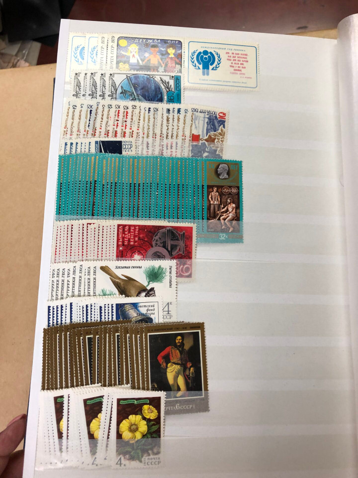 RUSSIA – MASSIVE MINT SOVIET STOCK – 426560