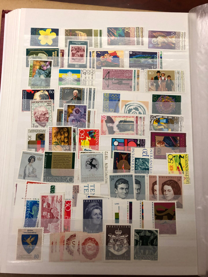 MINT NH INTERNATIONAL SELECTION – 426578