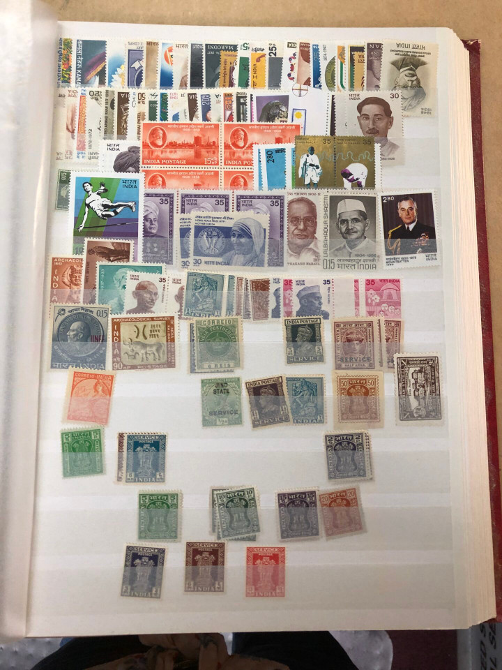 MINT NEVER HINGED INTERNATIONAL SELECTION – 426564