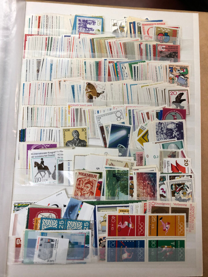 MINT INTERNATIONAL SELECTION – 426577