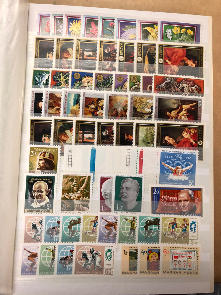 CZECHOSLOVAKIA – MINT NEVER HINGED SELECTION – 426572