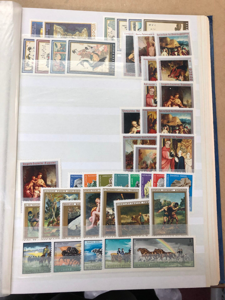 CZECHOSLOVAKIA – MINT NEVER HINGED SELECTION – 426572