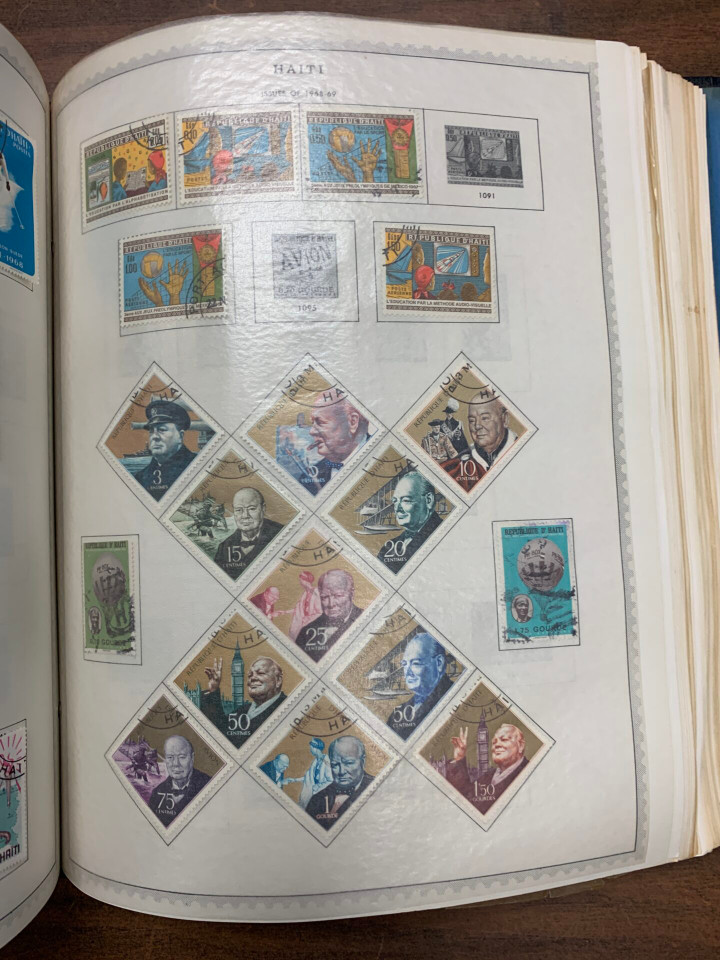 INTERNATIONAL COLLECTION – ALGERIA TO HUNGARY IN TWO MASSIVE VOLUMES – 426500