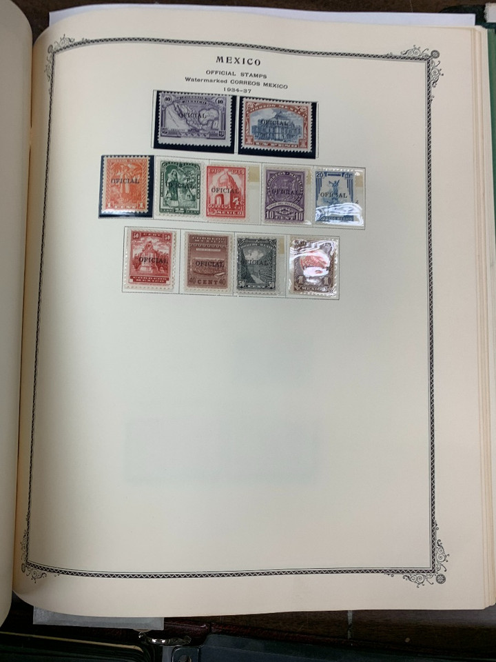 INTERNATIONAL COLLECTION IN 11 VOLUMES – 425251