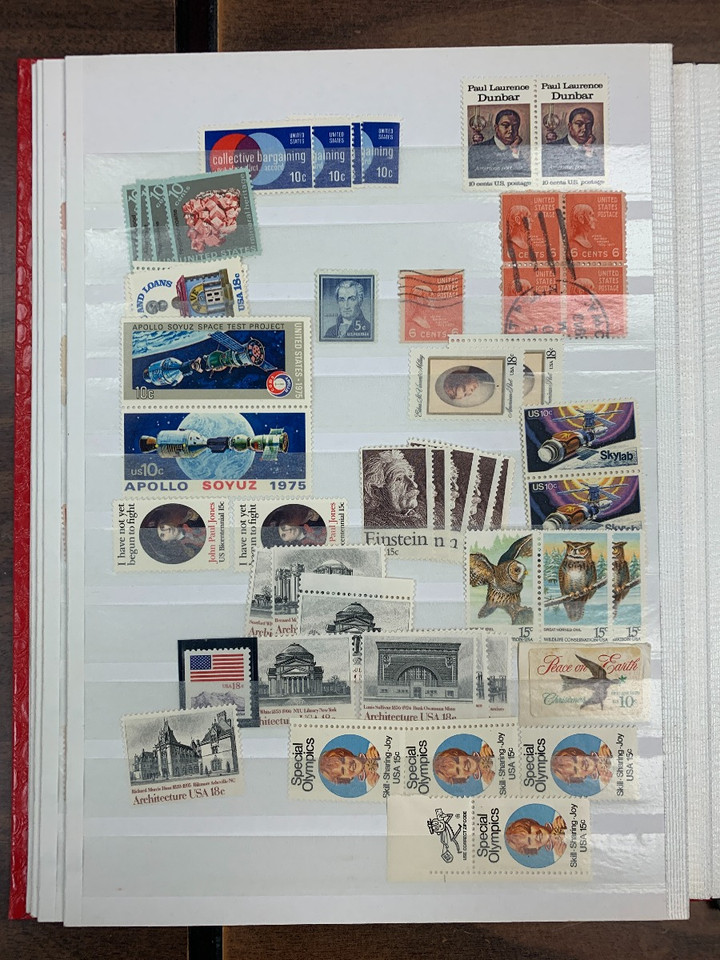 UNITED STATES – 423898