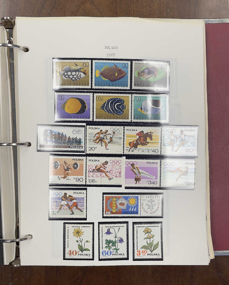 POLAND 1918-2002 Collection – 900327