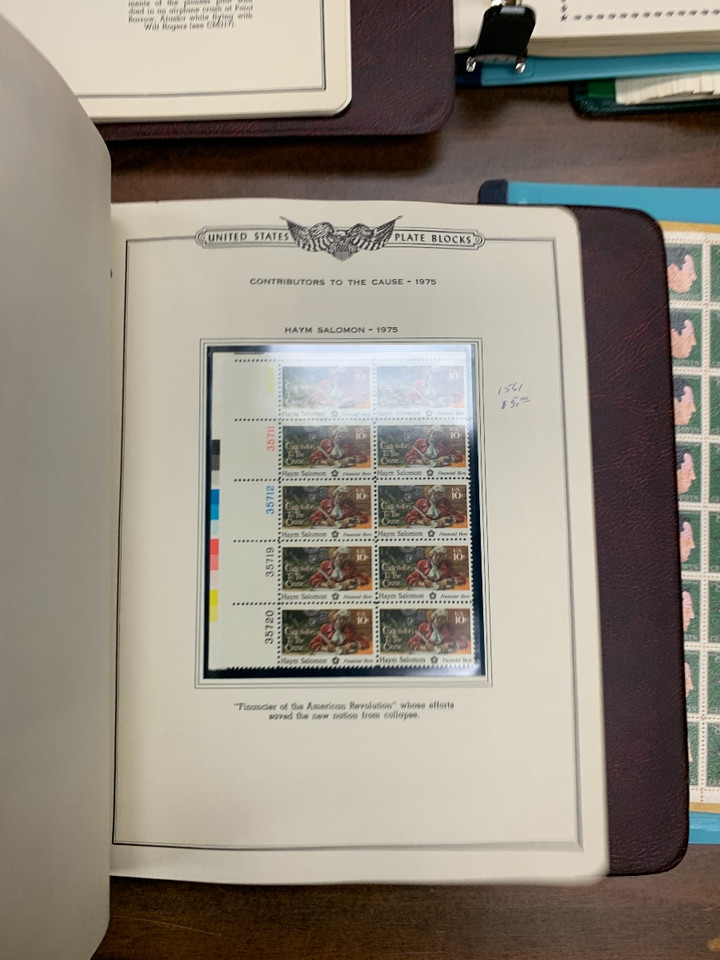 UNITED STATES – TWO LARGE CARTONS – 423869