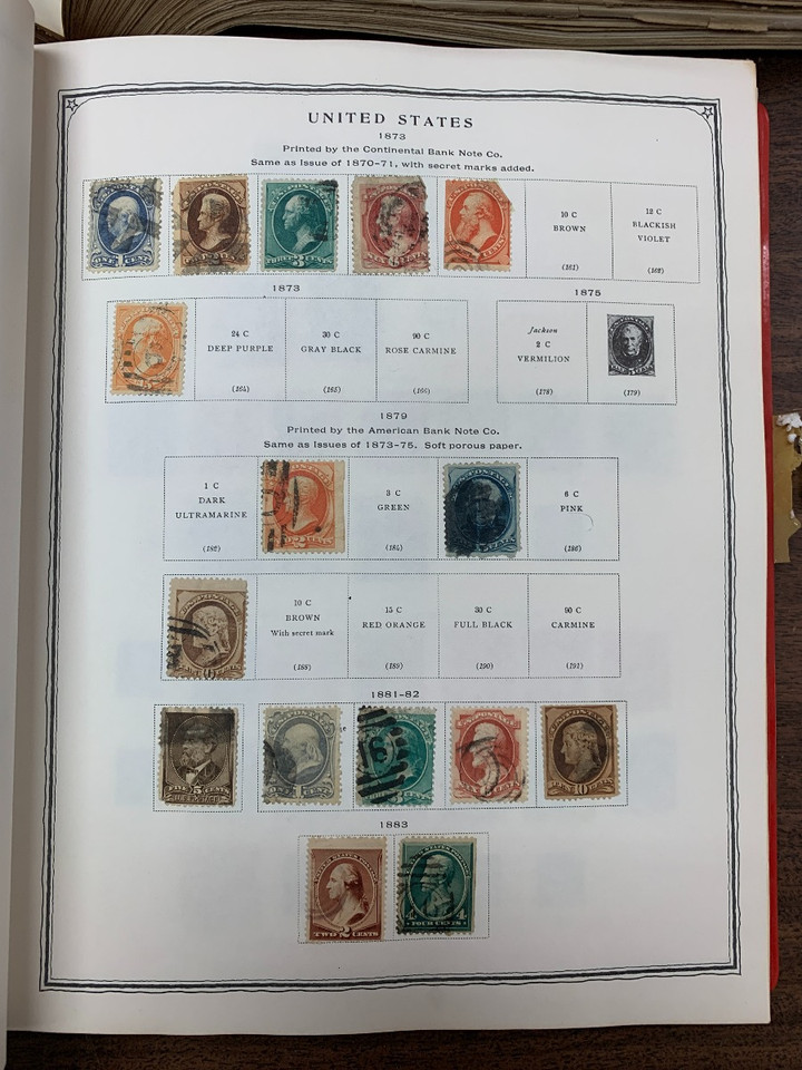 US & WORLDWIDE COLLECTION IN 3 LARGE CARTONS – 425079