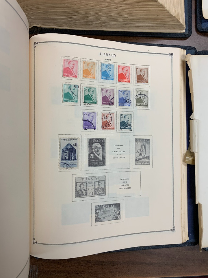 US & WORLDWIDE COLLECTION IN 3 LARGE CARTONS – 425079