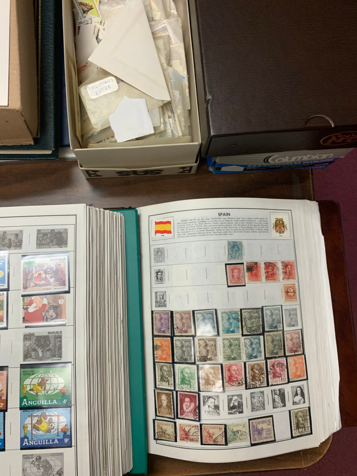 US AND INTERNATIONAL TAIL END SELECTION IN TWO LARGE CARTONS – 425325