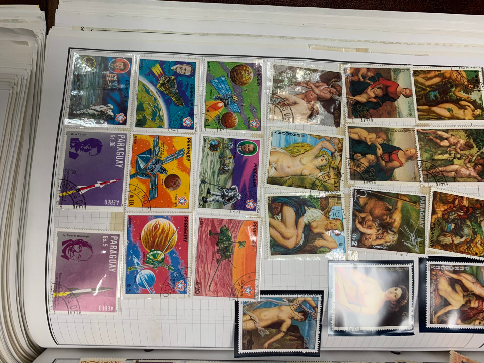 US AND INTERNATIONAL TAIL END SELECTION IN TWO LARGE CARTONS – 425325