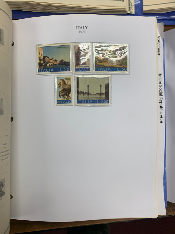 WORLDWIDE LIFETIME COLLECTION IN 15 VOLUMES – 426451