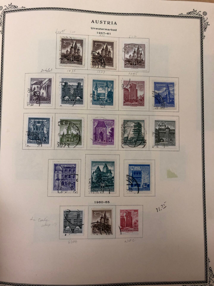 AUSTRIA – COLLECTION 1850-1990s IN SCOTT SPECIALTY ALBUM – 426611