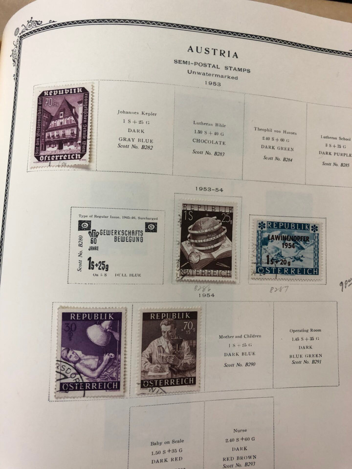 AUSTRIA – COLLECTION 1850-1990s IN SCOTT SPECIALTY ALBUM – 426611