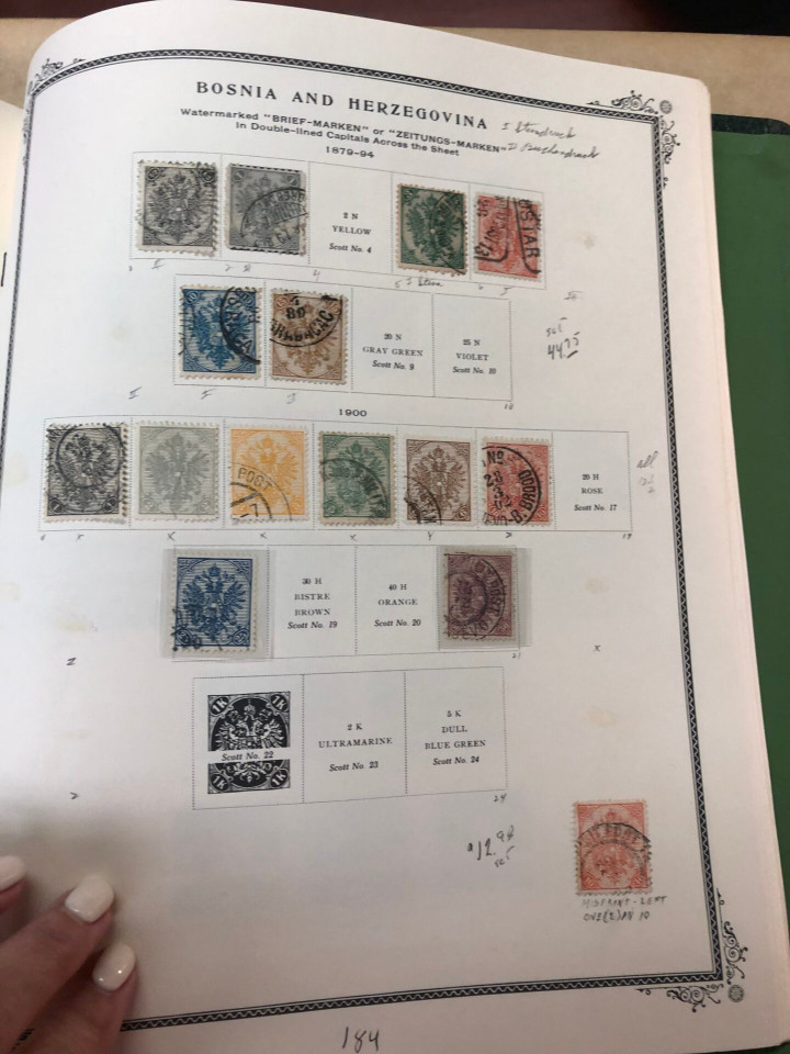 AUSTRIA – COLLECTION 1850-1990s IN SCOTT SPECIALTY ALBUM – 426611