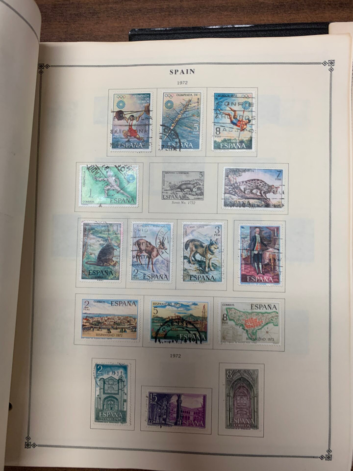 GROUPING OF NATIONAL COLLECTIONS – 29 VOLUMES! – 426370