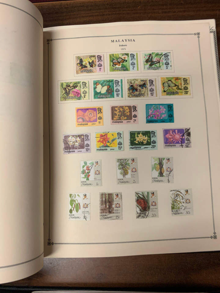 GROUPING OF NATIONAL COLLECTIONS – 29 VOLUMES! – 426370