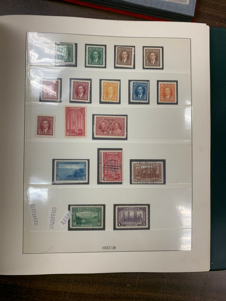 GROUPING OF NATIONAL COLLECTIONS – 29 VOLUMES! – 426370