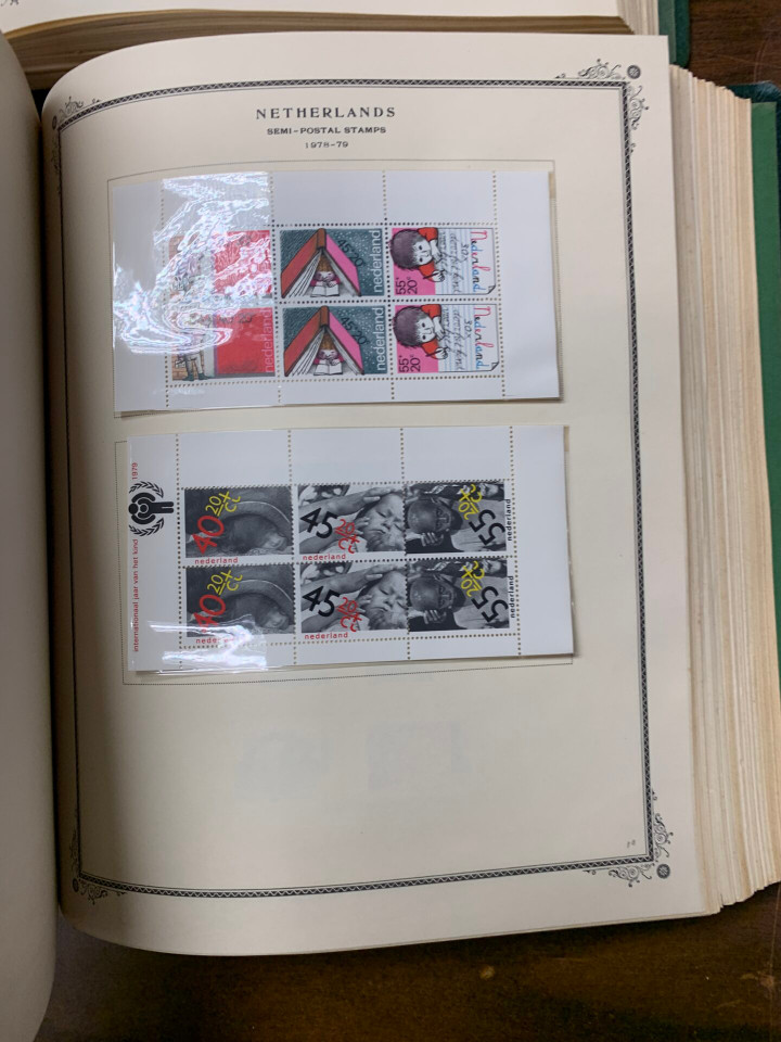 INTERNATIONAL COLLECTION – 9 SCOTT SPECIALTY ALBUMS – 425989