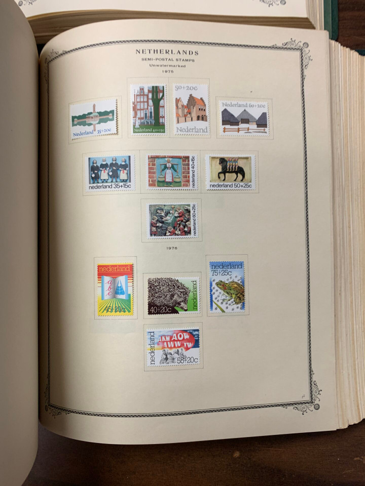 INTERNATIONAL COLLECTION – 9 SCOTT SPECIALTY ALBUMS – 425989