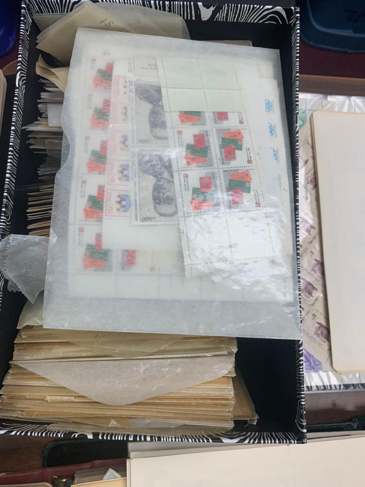 MASSIVE INTERNATIONAL LIFETIME COLLECTION – 4 LARGE CARTONS – 425991