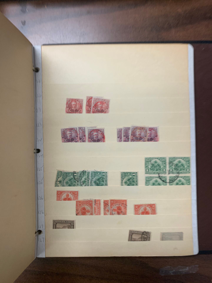 MASSIVE INTERNATIONAL SELECTION OF THOUSANDS – 426042