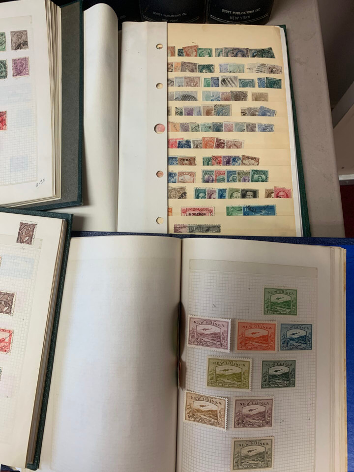 INTERNATIONAL TAIL END SELECTION IN THREE LARGE CARTONS – 426053