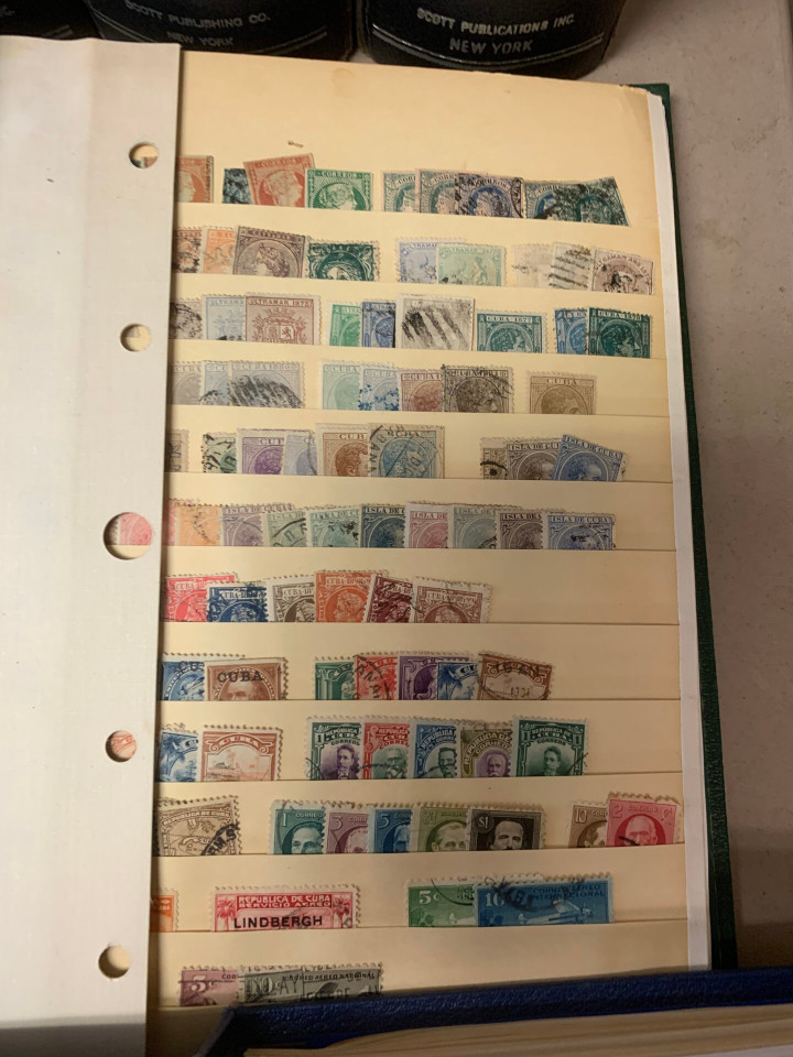 INTERNATIONAL TAIL END SELECTION IN THREE LARGE CARTONS – 426053