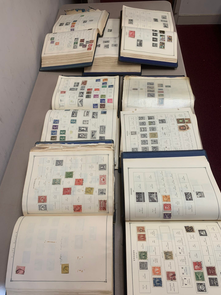 INTERNATIONAL TAIL END SELECTION IN THREE LARGE CARTONS – 426053