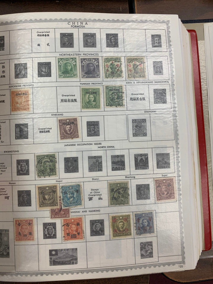 INTERNATIONAL SELECTION IN TWO LARGE CARTONS – 426071