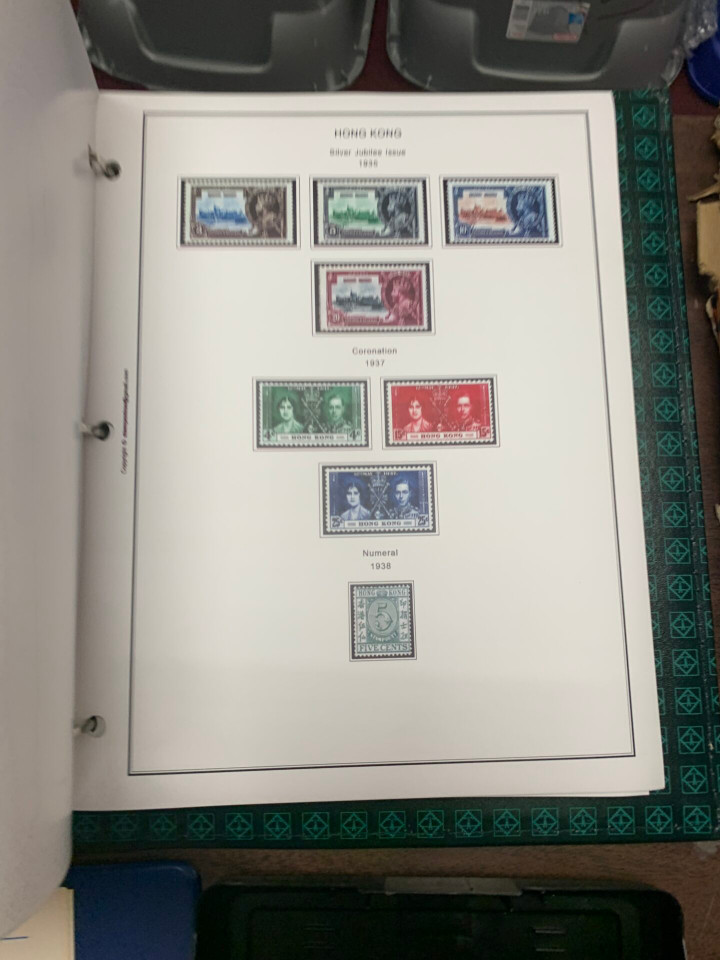 END OF YEAR CLEAR-OUT! – INTERNATIONAL SELECTION IN 4 LARGE CARTONS – 426121