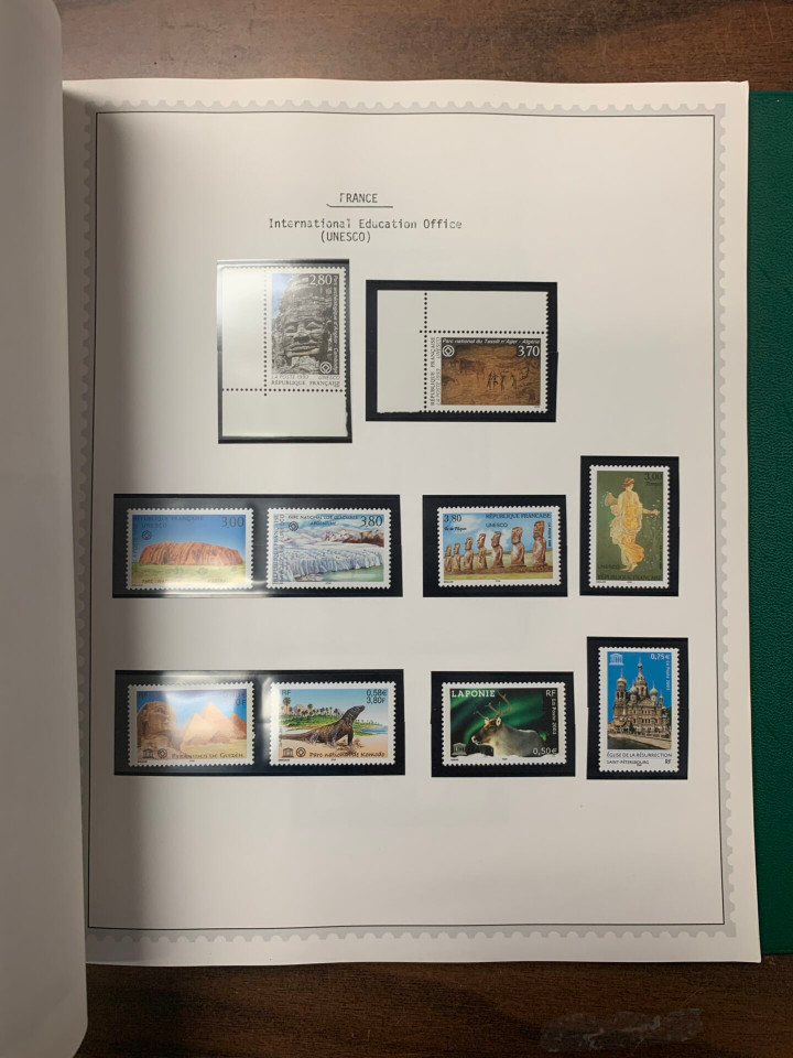 END OF YEAR CLEAR-OUT! – INTERNATIONAL SELECTION IN 3 LARGE CARTONS – 426528