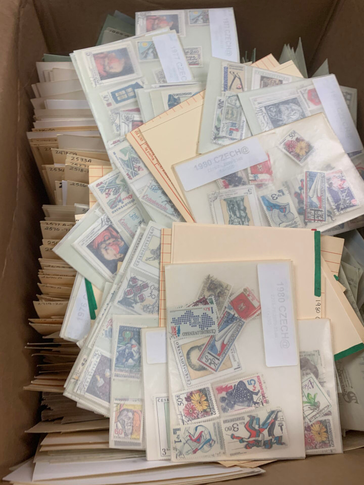 POLAND & CENTRAL EUROPE – 15 HUGE CARTONS – 426139