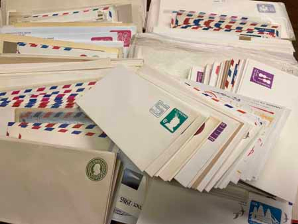 FIRST DAY COVERS, POSTAL CARDS AND STATIONERY AND UN STAMP LOT - 900209