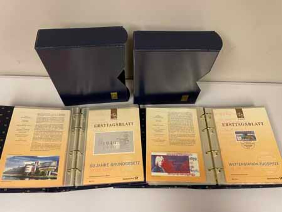 ISRAEL AND OTHER WORLDWIDE COVER LOT - 900210
