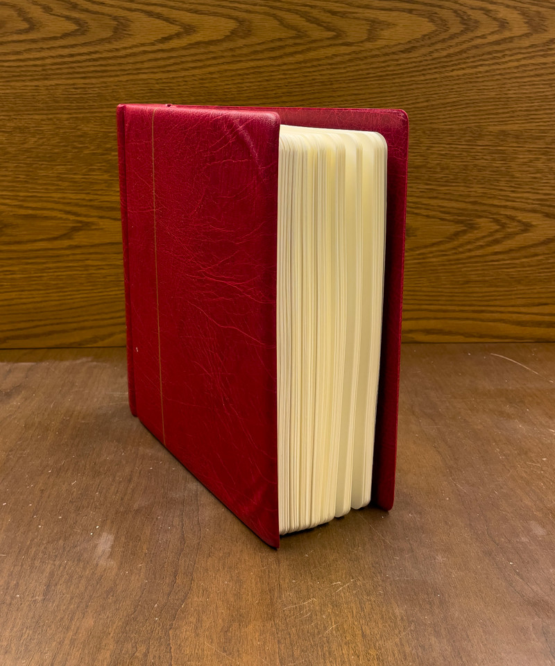 Mint and Used US Stamps, Albums, Stock Books And More - 824189