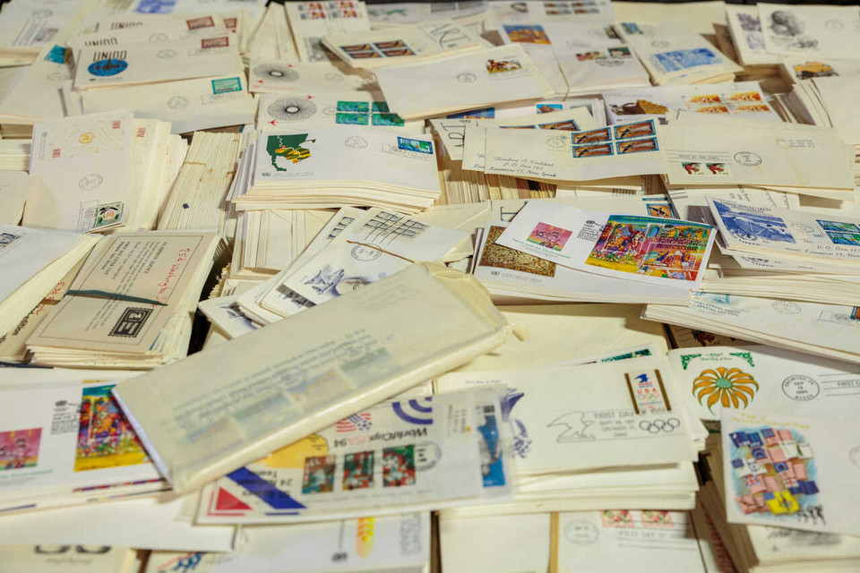 MASSIVE UNPICKED FIRST DAY COVER ACCUMULATION - 125,000 FDCs, Two Buckhorn Containers, Primarily US, Variety of Cachet Makers