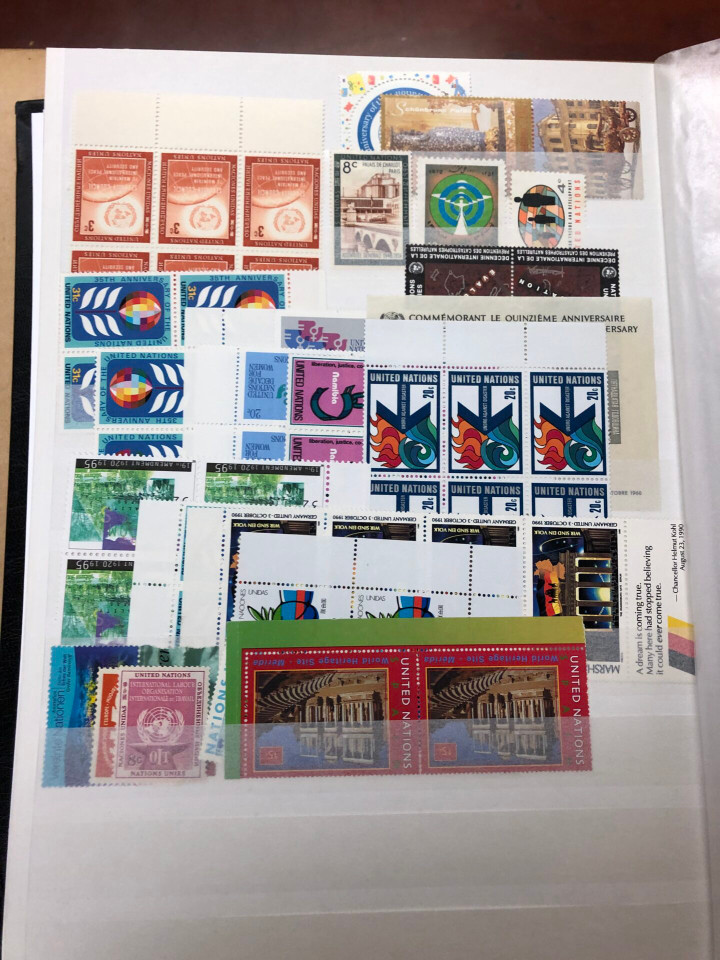 UNITED NATIONS - Nearly 3,000 Mint Modern Issues, New York Geneva and Vienna – 426504