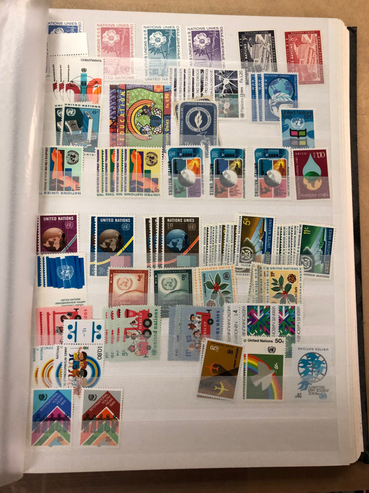 UNITED NATIONS - Nearly 3,000 Mint Modern Issues, New York Geneva and Vienna – 426504