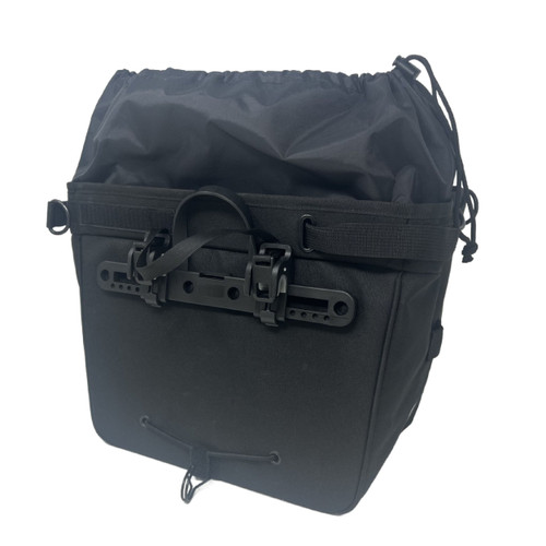 Grocery Pannier with Black Fly Cover [BiKASE]