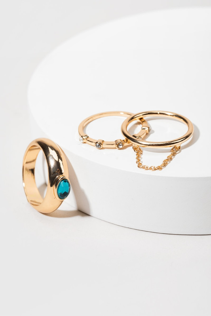 Cleo Ring Holder in Gold at Urban Outfitters