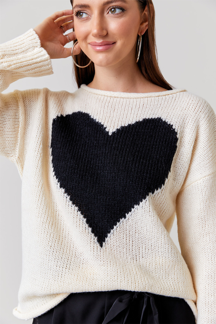 Amelle Statement Heart Sweater - francesca's