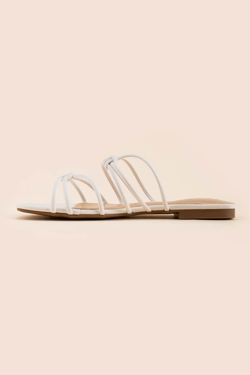 Indigo Rd Shiloh Strappy Knot Slides