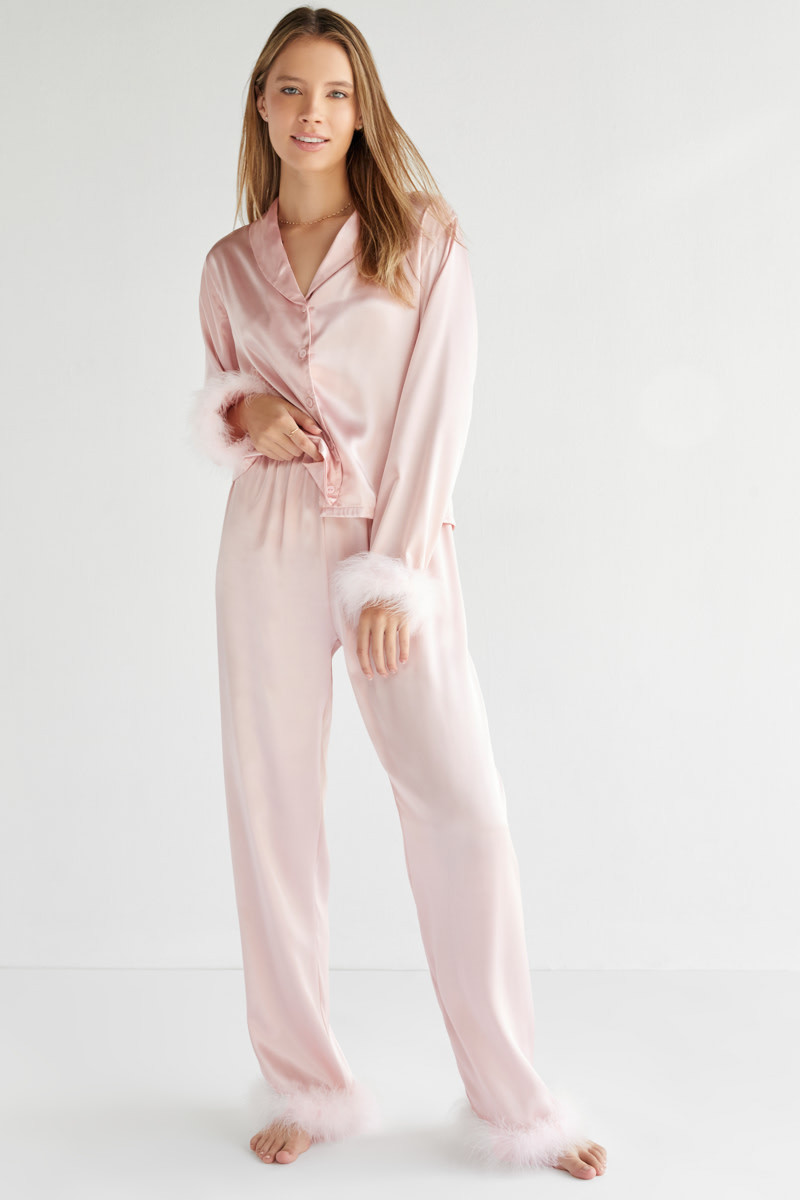 Amber Fur Lined Satin PJ Set | francesca's®